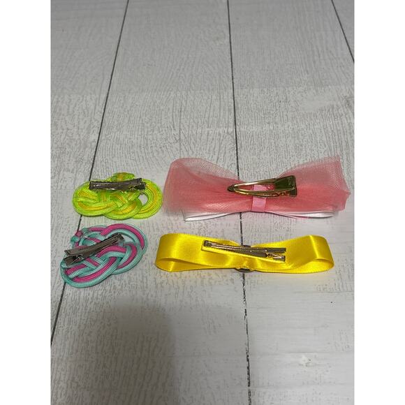 Four Piece Hair Accessory Gift Set - Picture 3 of 9